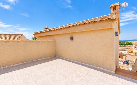 Villa – Ciuda Quesada – Ref:86855