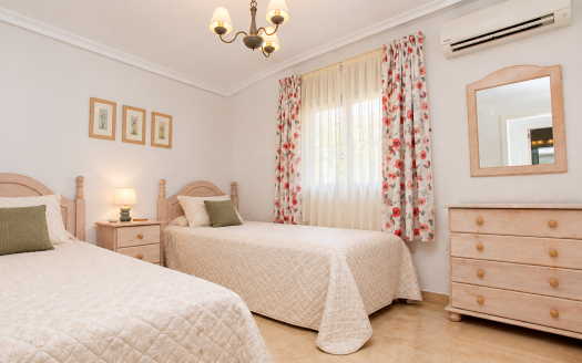 Bungalow – Villamartin – Ref:87406