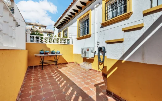 Villa – Cabo Roig – Ref:87640