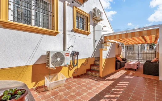 Villa – Cabo Roig – Ref:87640